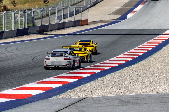 Drei Porsche auf dem Red Bull Ring
